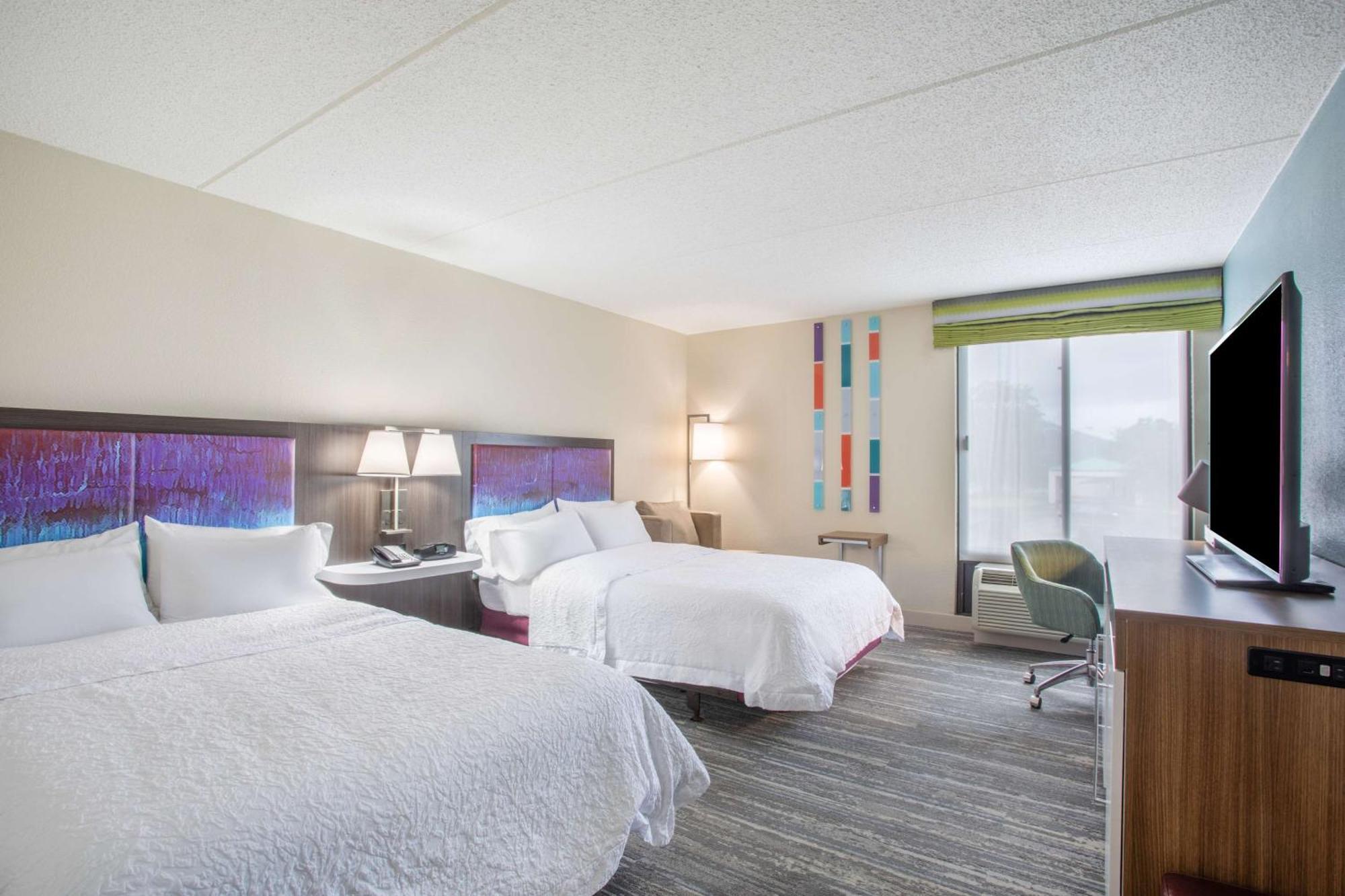 Hampton Inn Fishkill Exteriör bild